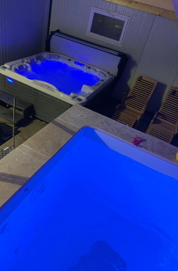 Gite 5 Pers Avec 2H Espace Bien-Etre Privatise Inclus Dans Le Prix De La Nuit 80M2 De Detente Equilly Экстерьер фото