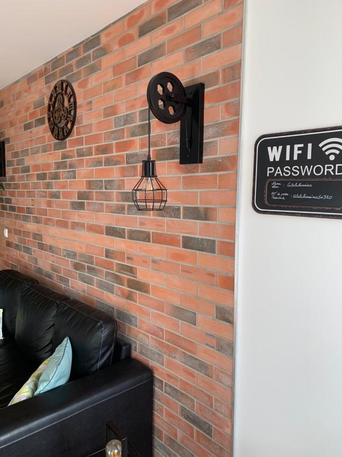 Gite 5 Pers Avec 2H Espace Bien-Etre Privatise Inclus Dans Le Prix De La Nuit 80M2 De Detente Equilly Экстерьер фото